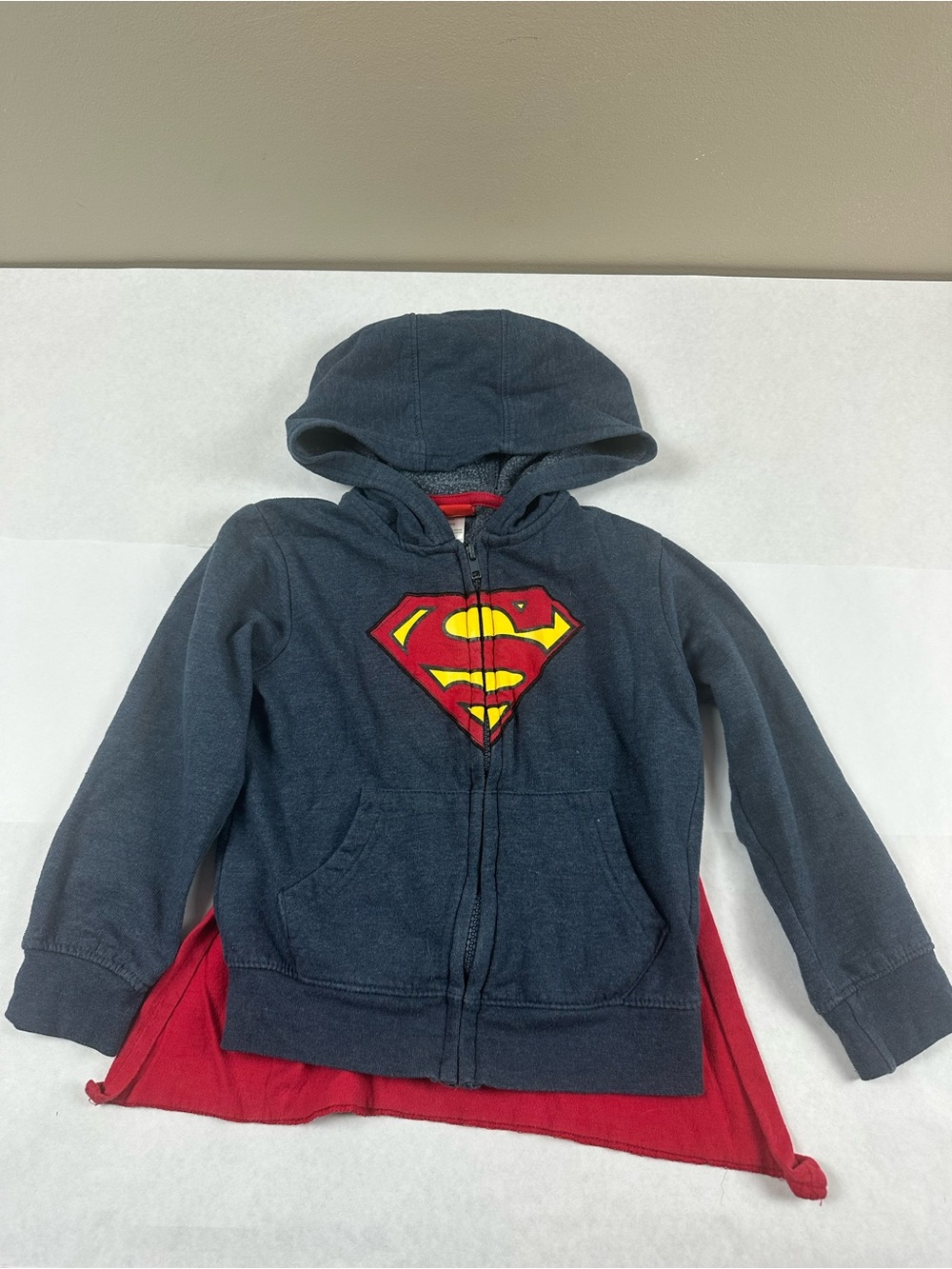 Superman Logo Navy Zip Hoodie with Red Cape - Kids Size 5t